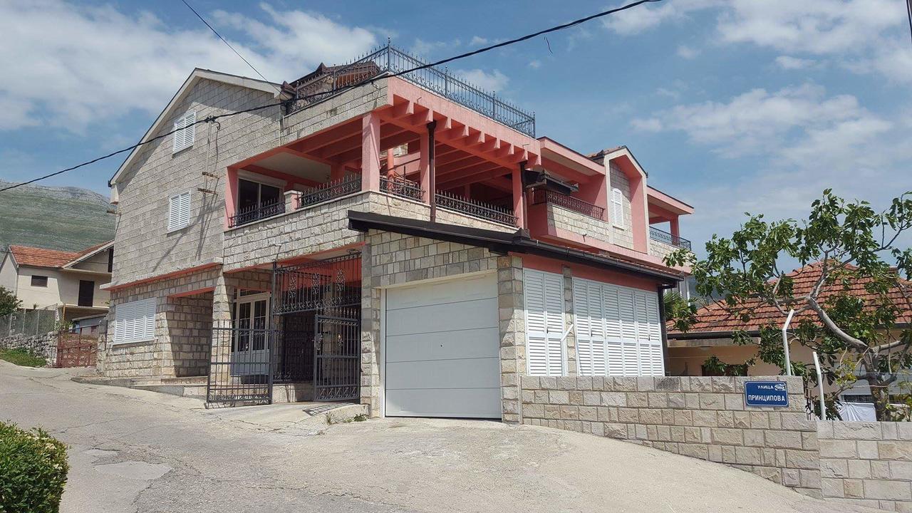 Apartment Andric 2 Trebin Dış mekan fotoğraf
